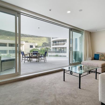 Oceanside Apartment With Garden Views Mount Maunganui Exterior photo